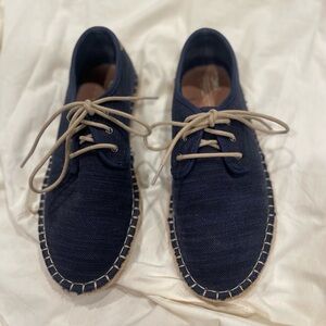 Toms Men's Dark Blue and Beige Oxfords